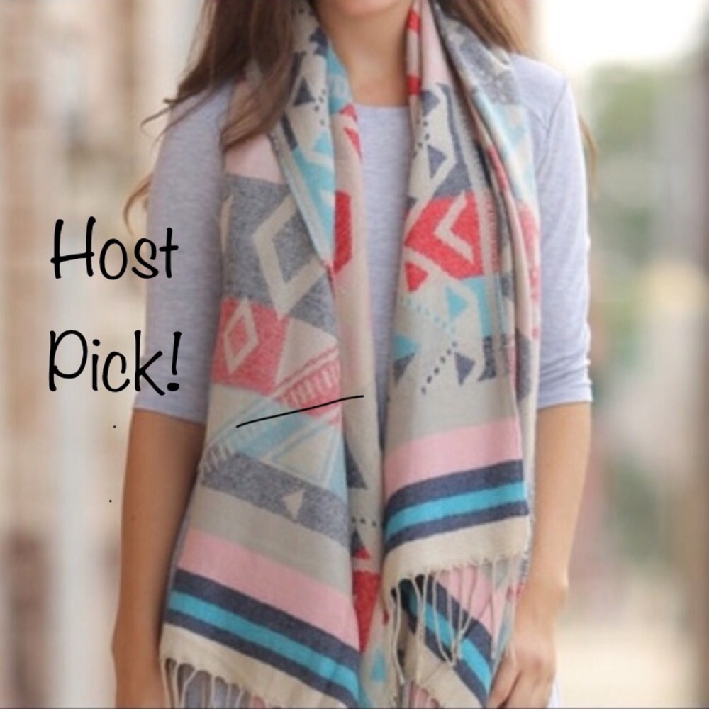 🎉HP🎉 Aztec Print Soft Fringe Blanket Scarf